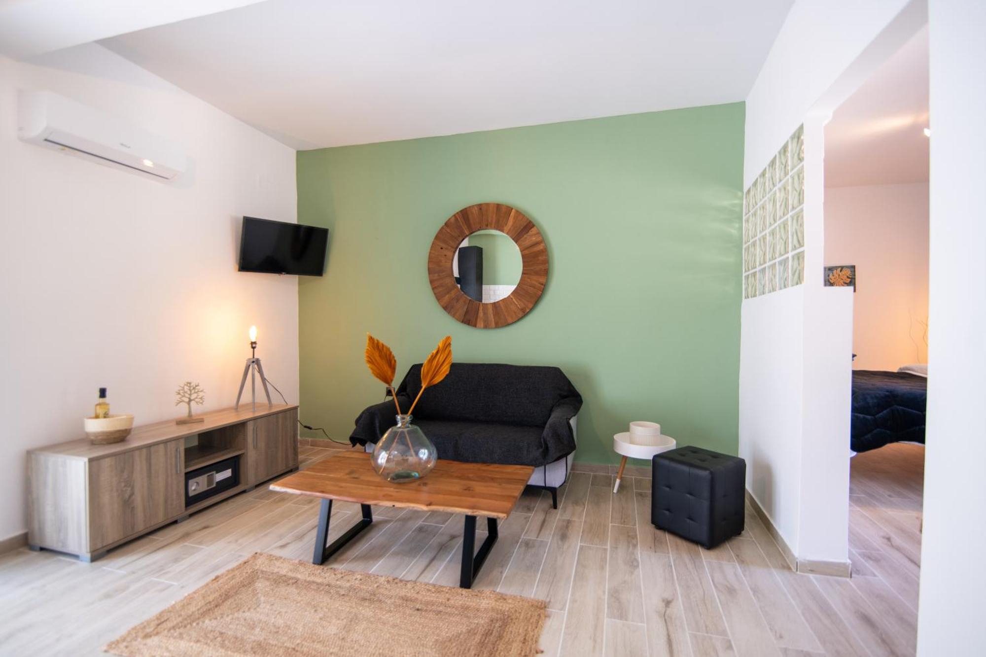 Armoniahousesuites Appartement Peritheia