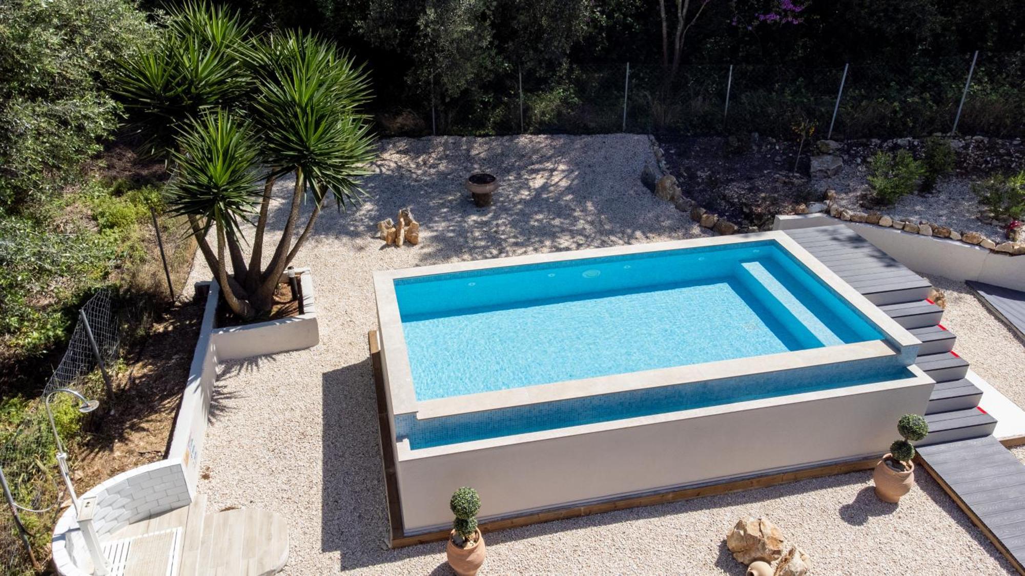 Armoniahousesuites * Peritheia